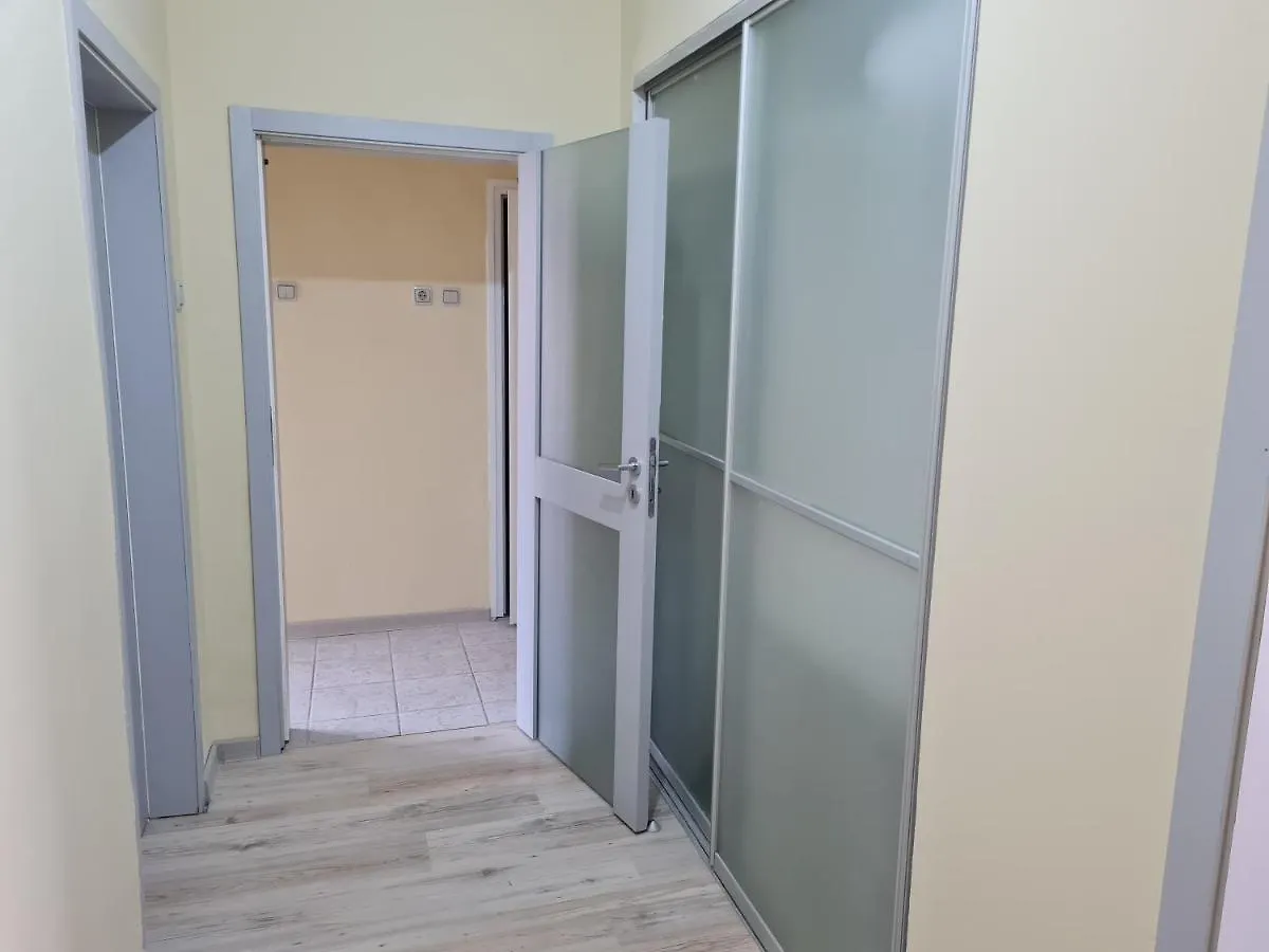 Spacious Apartment 